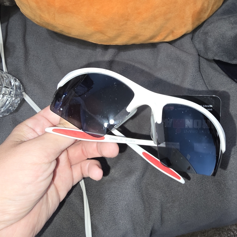 sun glasses